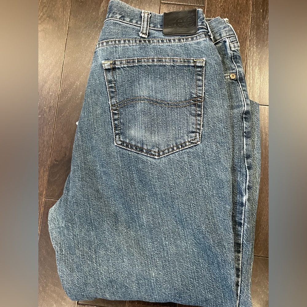 Mens Lee relaxed fit straight jeans size 36